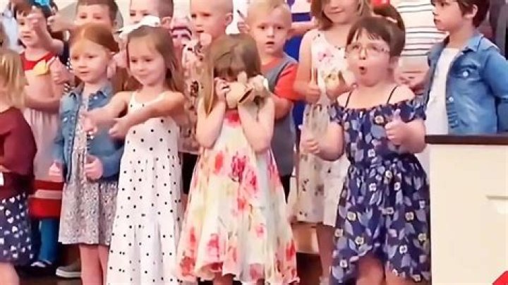 Little girl steals the show dancing like no one is watching in adorable video
