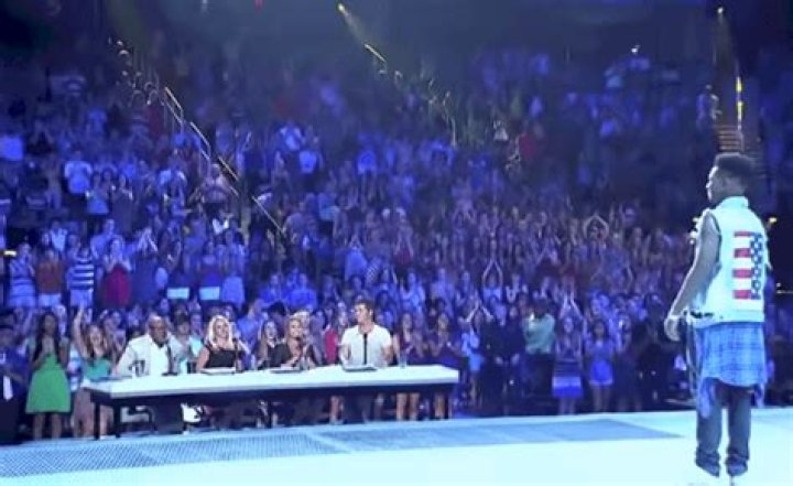 Willie Jones wowed the 'X Factor' audience with his deep country baritone in viral video