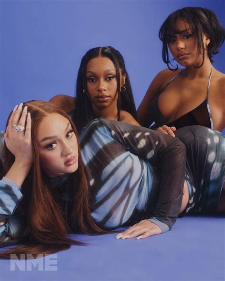 Missy Elliott feels 'thankful' while showing off her new luxurious car in recent video