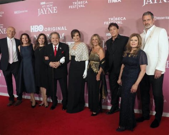 Mariska Hargitay is Jayne Mansfield's most famous child, but she also had 4 other kids