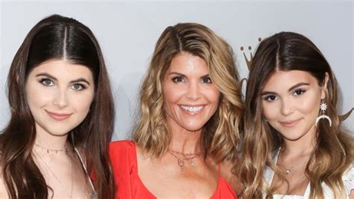 Lori Loughlin’s Daughter Reportedly Partied on a Yacht While Mum Was Pulled in for College Scam
