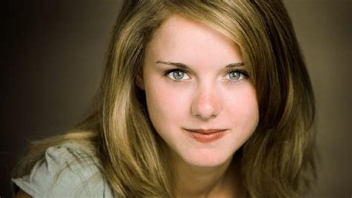 Wendy Williams Puts on Busty Display in Revealing Black Dress (Photos)