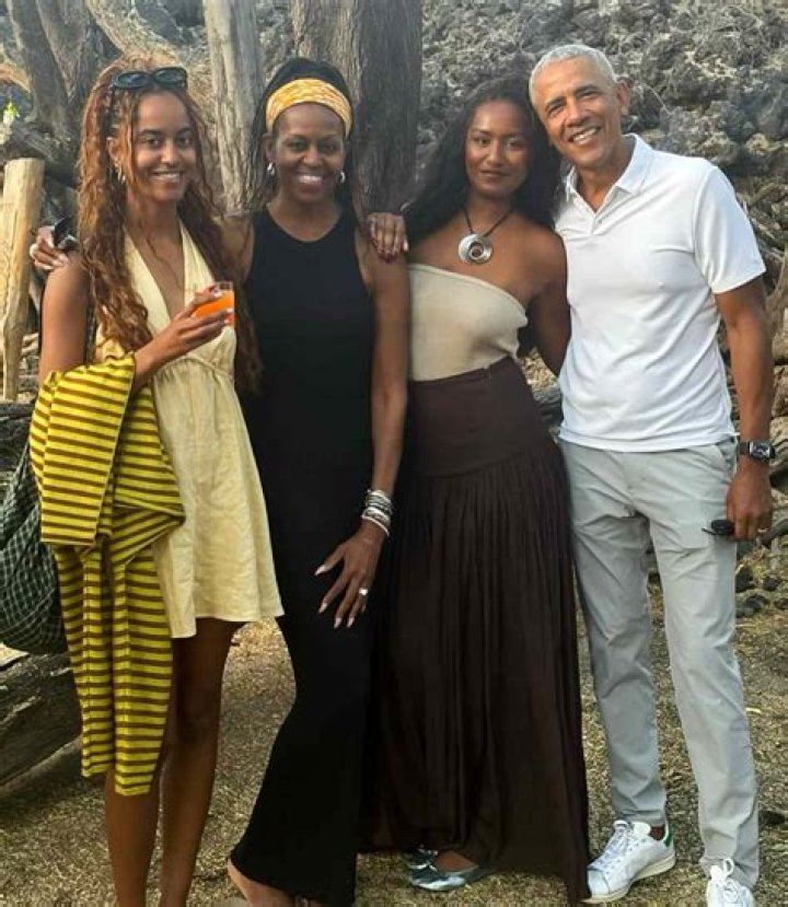 Malia and Sasha Join Barack Obama in France for Father's Day