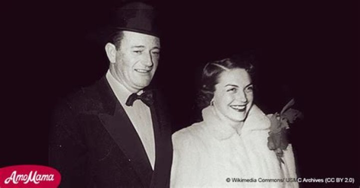 John Wayne and His Second Wife Esperanza Baur's Troubled Relationship