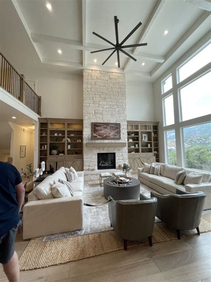  'De-Spouse' My House: Jeannie Mai Redesigns Living Room after Messy Divorce