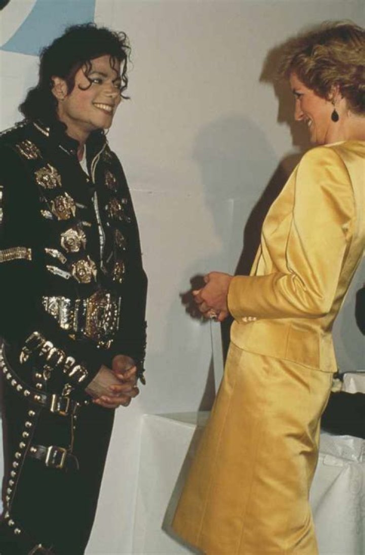 Sheryl Crow about Her Work with Michael Jackson as a Backing Singer