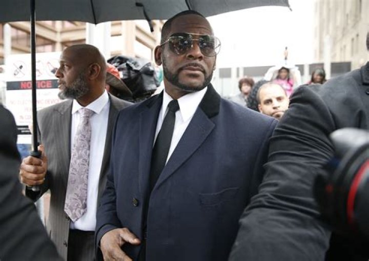 R. Kelly Allegedly Refused to Have Cellmate as Lawyer Claimed He's in Solitary after Chicago Arrest