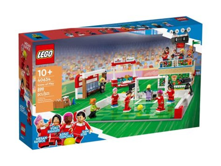 10 Facts about Megan Rapinoe Who Stole the Spotlight This Year