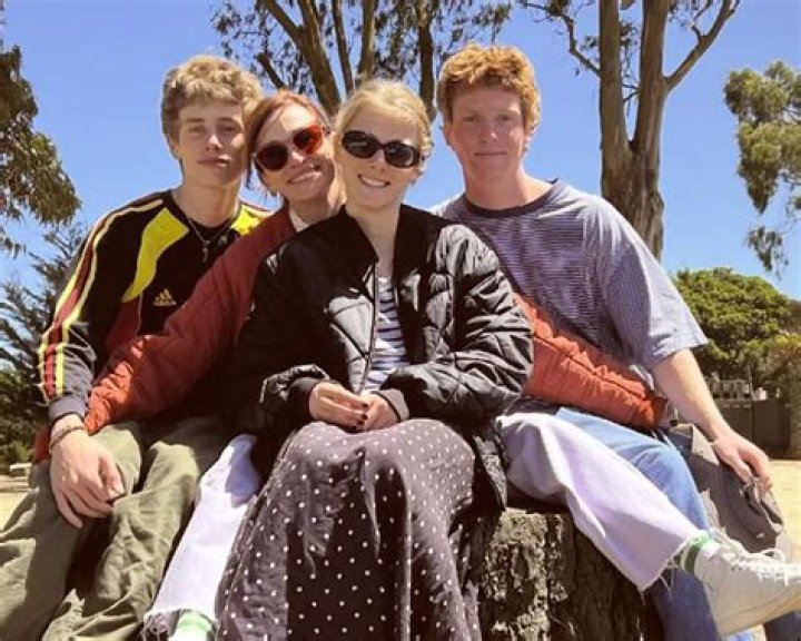 GMA Co-Anchor Robin Roberts Shared Her High School Senior Year Photo with Long Hair