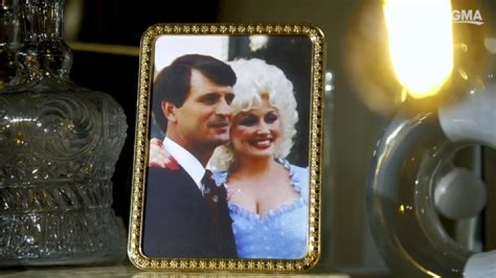 Dolly Parton's Love Story with Carl Dean and Their Marriage That Has Lasted More Than 50 Years