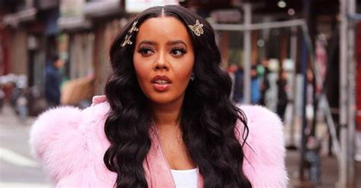 Rev Run's Daughter Angela Simmons Opens up about Life under Public Scrutiny Especially When She Got Pregnant