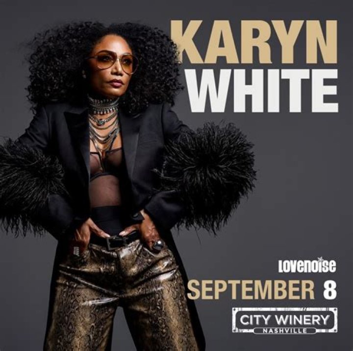 Karyn White Is Now 54 and Stuns with Her Natural Beauty in White Outfit in Gorgeous Pic