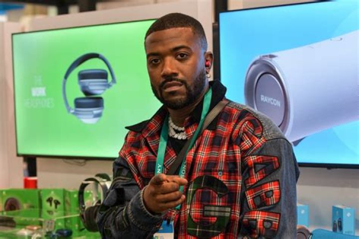 Ray J Is Spotted Wearing His Wedding Ring Again but Says Wife Princess Love Is Still Mad at Him