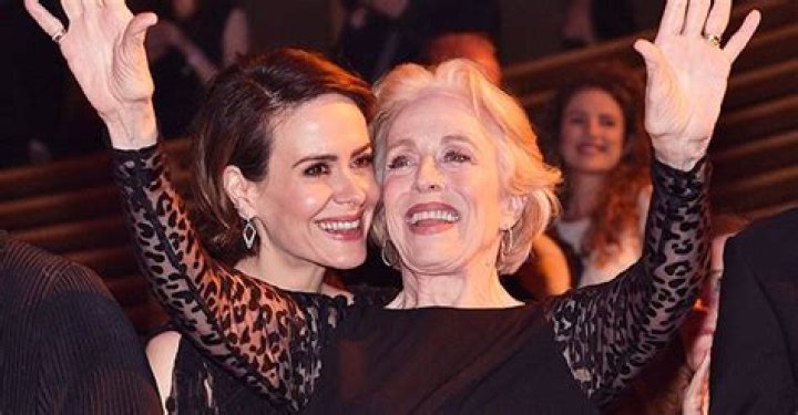 Sarah Paulson Has Been Dating Holland Taylor for 4 Years - Here's a Look at Their Relationship
