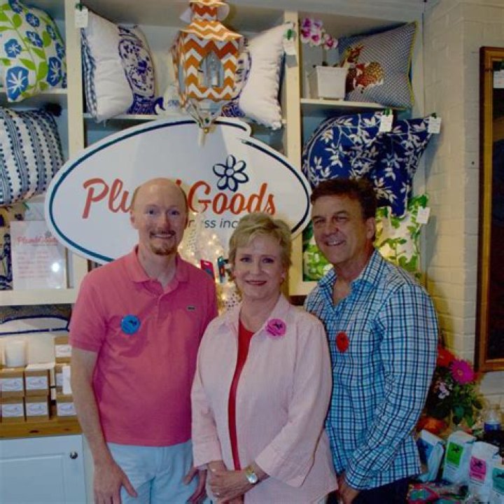 Eve Plumb from 'The Brady Bunch' Set for HGTV's New Christmas Eve Home Renovation Show