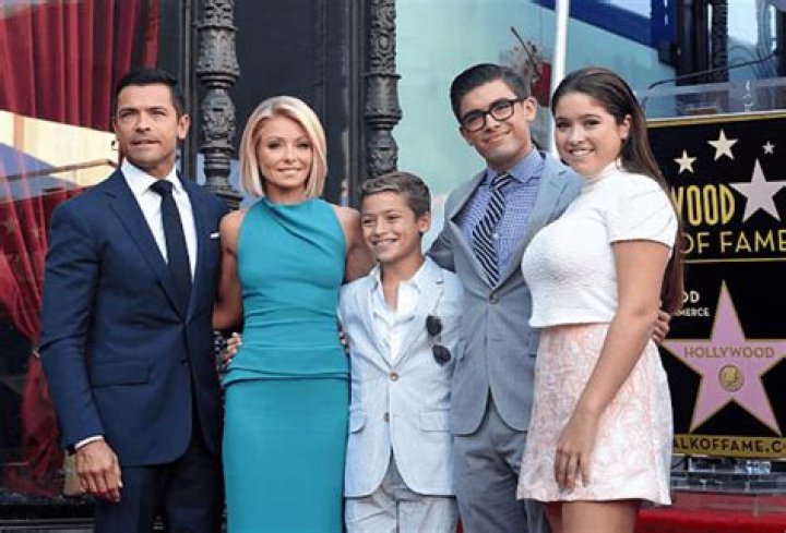Facts about Kelly Ripa’s 16-Year-Old Son Joaquin Consuelos from Viral Wrestling Video