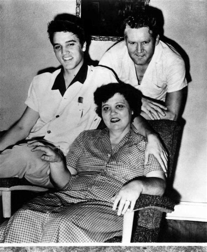 Elvis Presley Was the Only Child of Vernon and Gladys Presley - Here Are 15 Quick Facts about His Parents