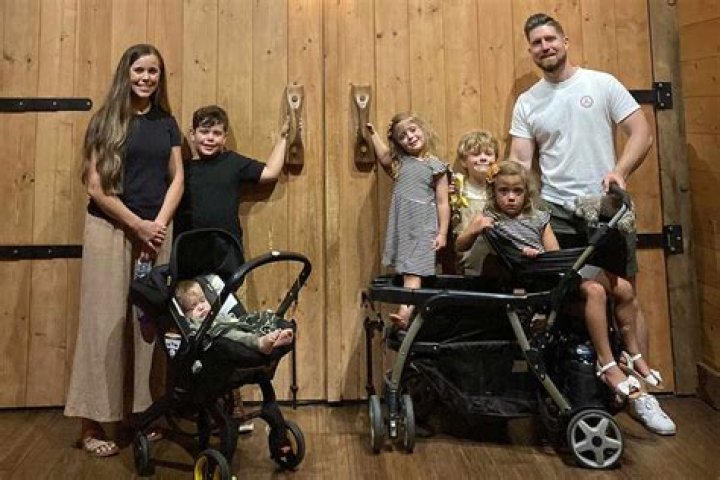 Jinger Duggar from 'Counting On' Shares Pics from Surprise Birthday Party Thrown by Husband Jeremy Vuolo