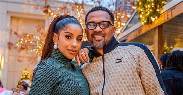 Mike Epps' Wife Kyra Flaunts Baby Bump & Braids in Recent Pic as She Prepares to Become a Mother