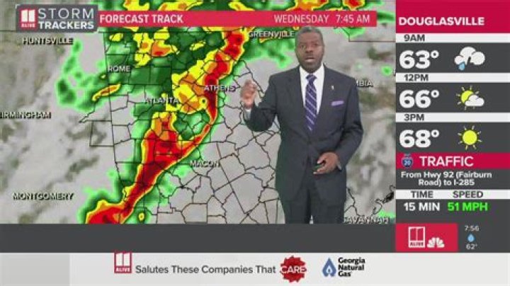CBS Meteorologist Lonnie Quinn's Kids Interrupt Him on Air While Broadcasting from Home
