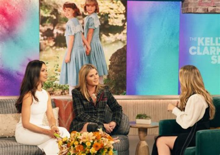 Kelly Clarkson Struggles to Hold Back Tears after Megan Danielle’s 'The Voice' Performance