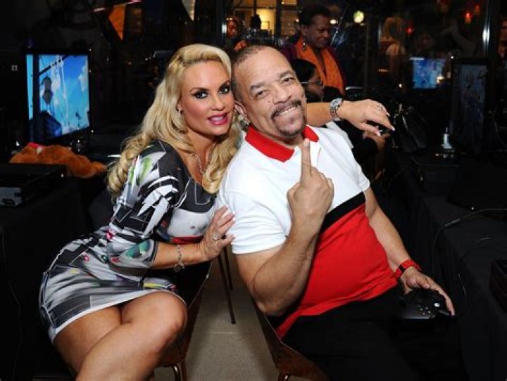 Ice-T's Wife Coco Austin Shows Tiny Waist and Curves in Top and Pants (Photos)