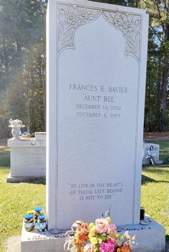 Frances Bavier AKA Aunt Bee on 'The Andy Griffith Show' Saw a Psychiatrist Because of Her Role