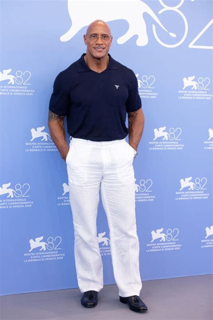 Check Out This Adorable Pic of Dwayne Johnson Playing with His Daughters Jasmine and Tiana