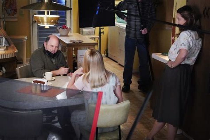 Check Out These Behind-The-Scenes Photos from the 'Good Girls' Set Shared by Reno Wilson