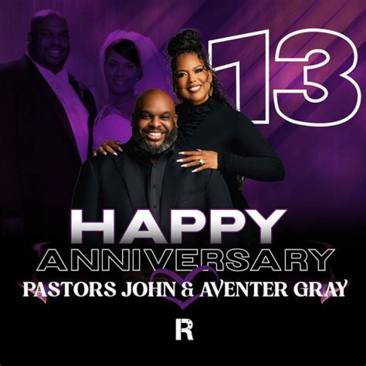 Pastor John Gray's Wife Aventer Flaunts Her Figure in an All Black Outfit in New Photos