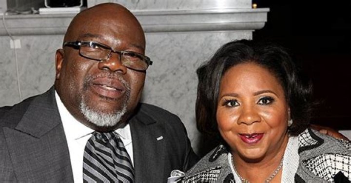 Bishop TD Jakes Showers His Wife Serita With Compliments in a Heartfelt Tribute on Her Birthday