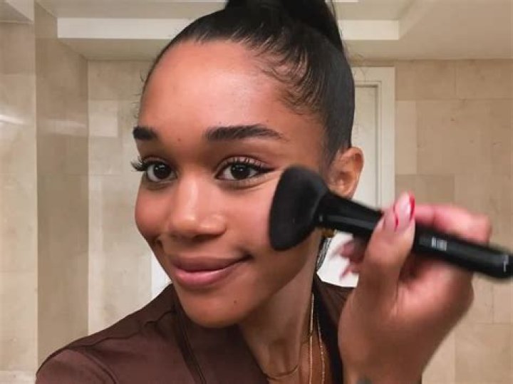 Gabrielle Union Reveals the Cosmetic Products She Uses & Flaunts Results of Her Makeup Routine