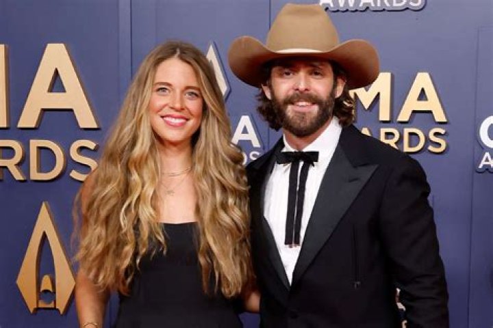 Thomas Rhett & His Wife Encourage Their Black Daughter to Be Proud of Herself & Her Culture