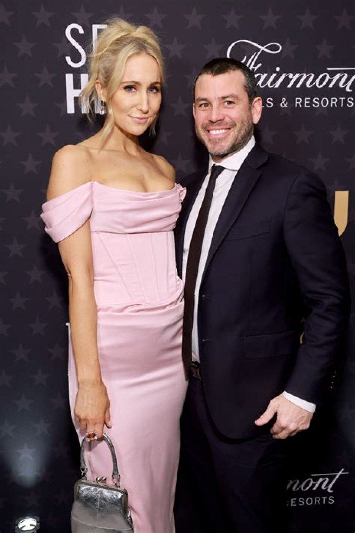 Amber Rose Looks Cute Posing with Her Boyfriend Alexander 'AE' Edwards on a White Yacht