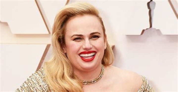 Rebel Wilson Looks Amazing as She Debuts Chic Hairstyle in New Series of Photos