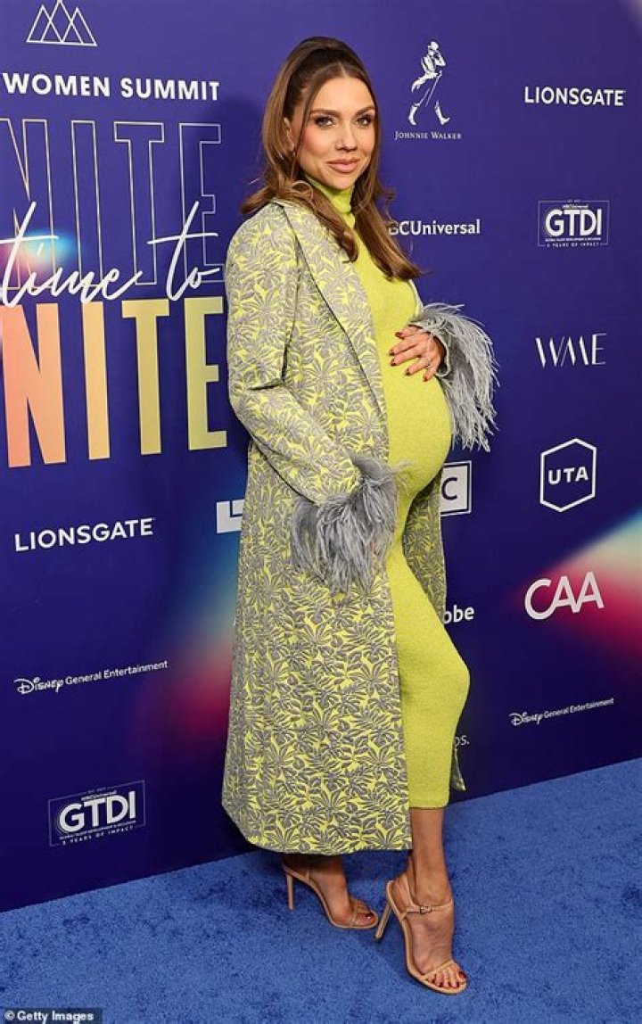 Heavily Pregnant DWTS Pro Lindsay Arnold Still Working Out at 38 Weeks Pregnant — Check Her Out