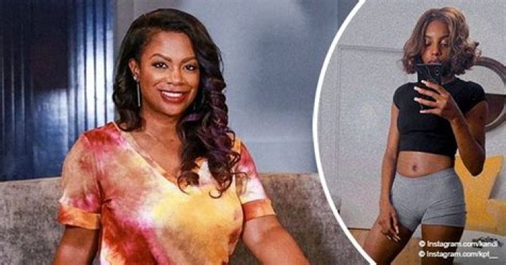 See Kandi Burruss' Stepdaughter Kaela's Mirror Selfies Showing off Flat Stomach & New Hairstyle