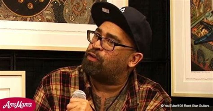 Original Third Eye Blind Bassist Jason Slater Dies at 49 — Look through the Details