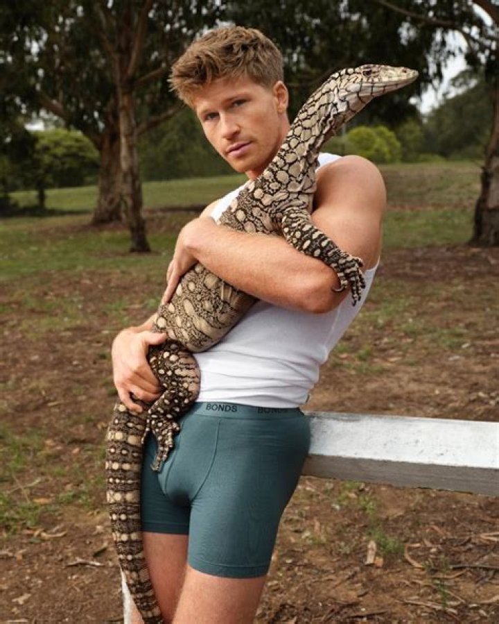 Robert Irwin Looks So Grown-up Wearing a Colorful Shirt in These Latest Photos