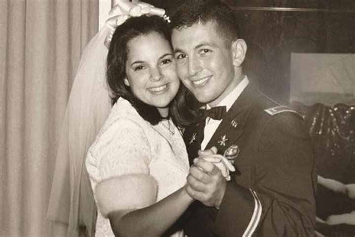 Ina Garten Posts Sweet Wedding Photo Celebrating 52nd Anniversary with Husband Jeffrey