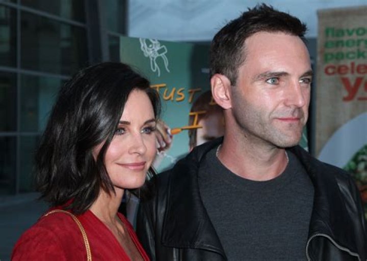 Johnny McDaid Is a Talented Musician and Singer — Do You Know Courteney Cox's Partner?