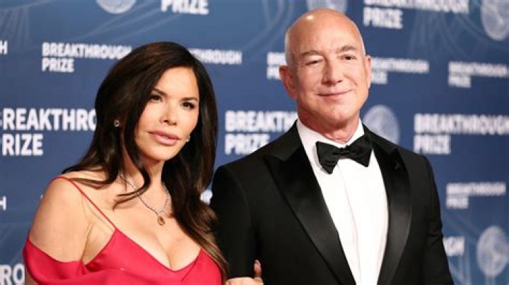 Jeff Bezos' Ex-wife Is One of the Richest Women in the World — Facts about MacKenzie Scott