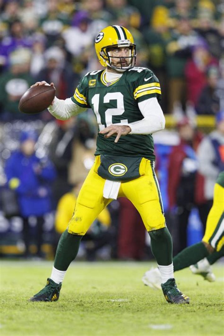 Green Bay Packers' Aaron Rodgers Supports 80 Small Businesses in His Hometown by Donating $1M