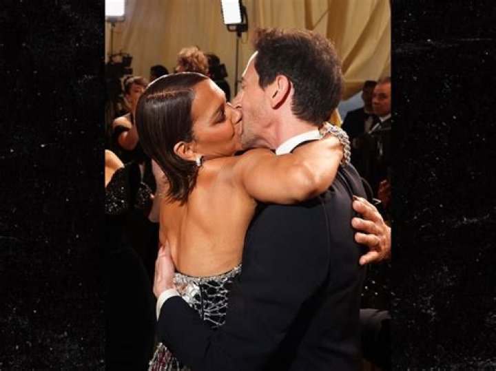 Halle Berry Passionately Kisses Boyfriend Van Hunt in Photos He Shared in Honor of Women's Day
