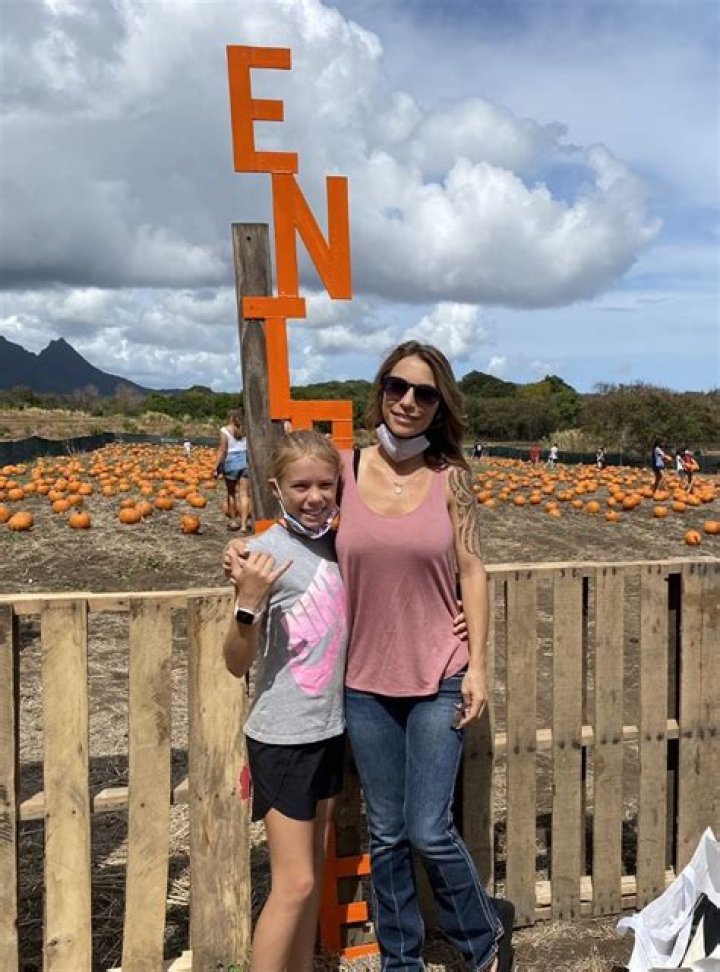 Exclusive: Lyssa Chapman Talks Beth's Death, Coming Out, Family Business and More