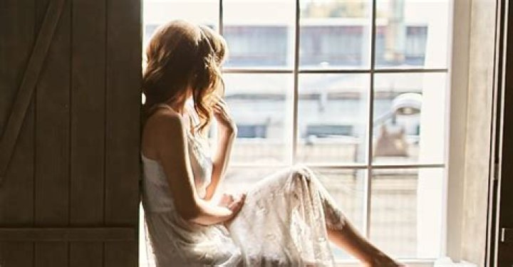 Story Of the Day: Woman Puts One-Way Mirror Windows Facing Neighbor's Home, Which Causes Issues