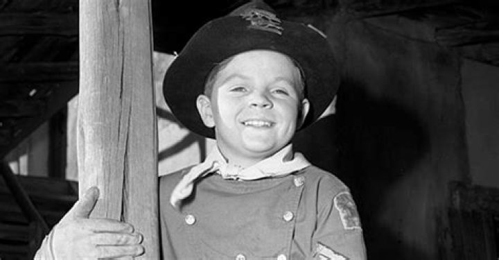 'The Adventures of Rin Tin Tin' Child Star Lee Aaker Died Aged 77 Alone & Reportedly Unclaimed