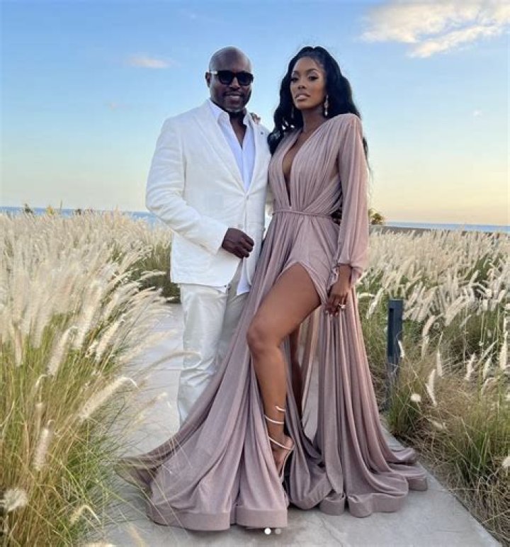  'RHOA's Porsha Williams Is Engaged to Co-star Falynn Guobadia's Ex-husband Simon – See Her Massive Ring