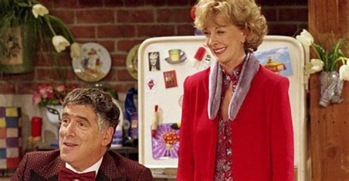 'Friends' Parents Elliott Gould & Christina Pickles on Working with Jennifer Aniston & Brad Pitt
