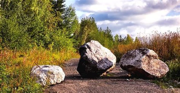 A King Had a Boulder Placed on a Roadway